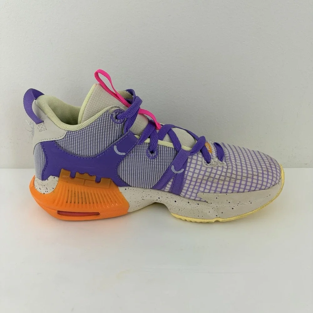 Nike LeBron Witness 7 GS Action Grape Vivid Orange Basketball Shoes 6Y